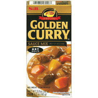 S&amp;B GOLDEN CURRY HOT 92 GR