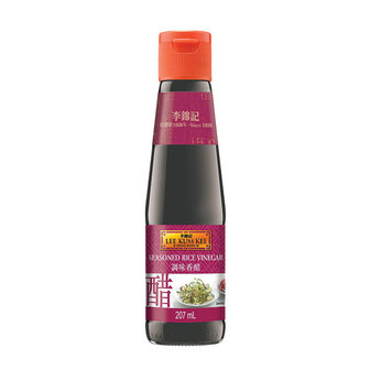 LEE KUM KEE SEASONED RICE VINEGAR 207 ML