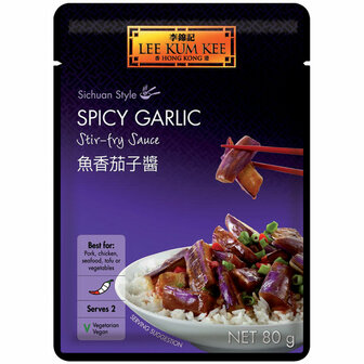 (LEE KUM KEE) SPICY GARLIC STIR-FRY SAUCE 80 GR