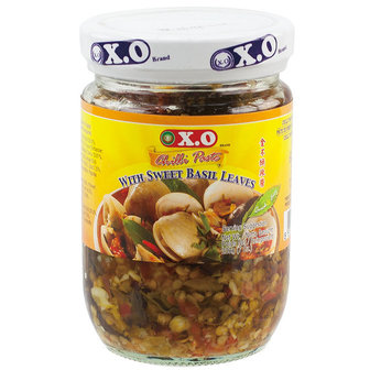 (XO) CHILLI PASTE SWEET BASIL LEAVES 200 GR