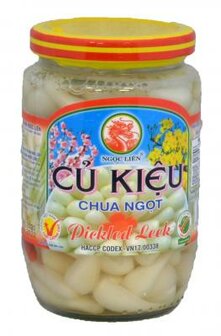 VN PICKLED LEEKS IN VINEGAR 390GR