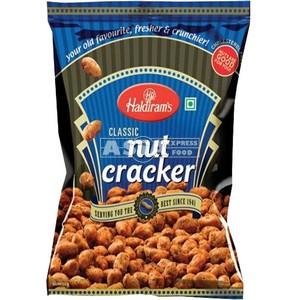 HALDIRAM&#039;S NUT CRACKER MIX 200GR