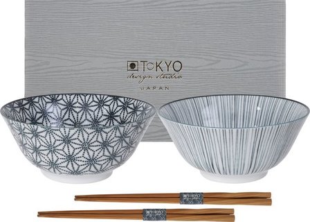 TOKYO DESIGN STUDIO -NIPPON BLACK TAYO GIFTBOX 2pcs W/CHOPSTICKS 15,2X6,7CM STAR &amp; LINES